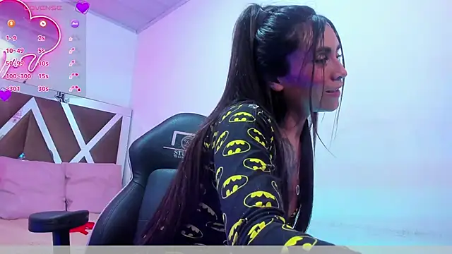 LINDSAY TAY online show from March 2, 5:08 am