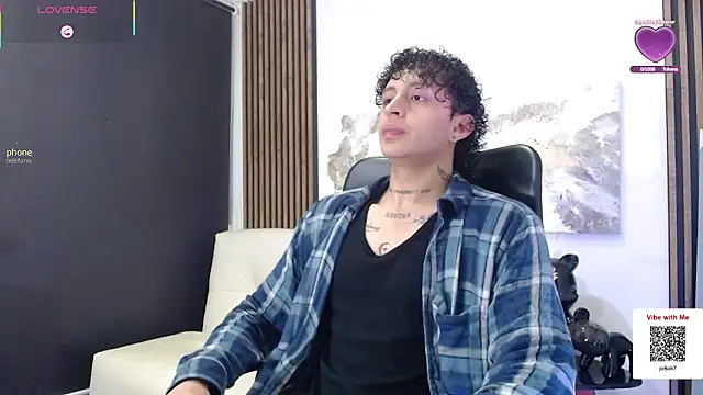 Jay Taylor1  online show from March 6, 2:52 am