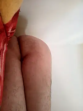 priscilaf online show from February 28, 6:53 pm