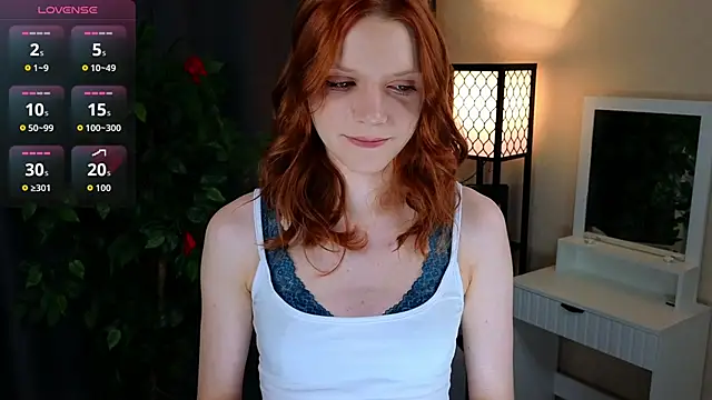 YukiBuell online show from April 4, 3:42 pm