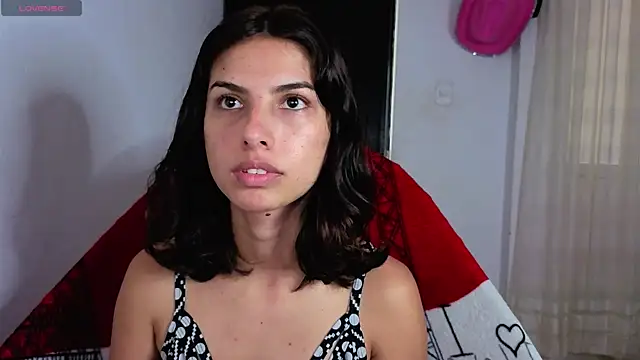 cutninasky online show from April 16, 9:15 pm