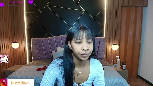 ShayMilleer online show from April 18, 12:09 pm