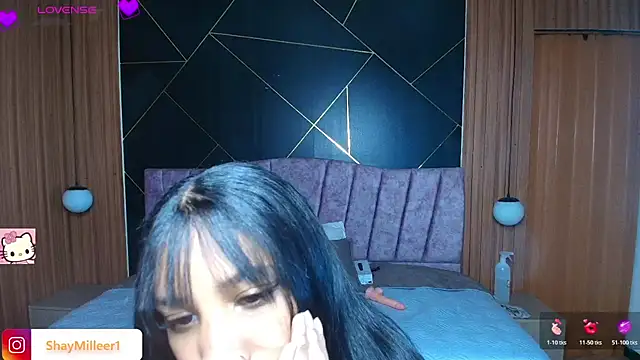 ShayMilleer online show from April 21, 11:49 am