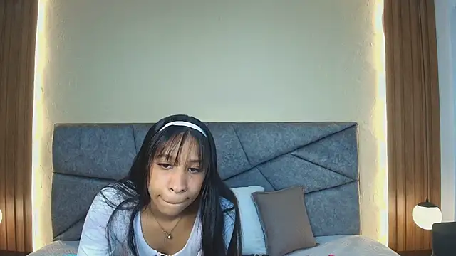 Snapshot of ShayMilleer chatting on June 5, 12:00 pm ShayMilleer online show from June 5, 12:00 pm