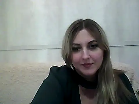 Snapshot of Sweet-Pixie chatting on March 3, 3:18 pm Sweet-Pixie online show from March 3, 3:18 pm