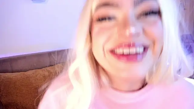 ZafiroMartini  online show from April 22, 12:02 am