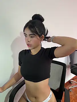 kitty rousse01 online show from March 5, 12:23 pm