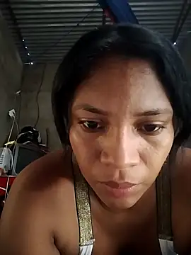 Snapshot of sexyhotbigass chatting on April 23, 9:28 pm sexyhotbigass online show from April 23, 9:28 pm