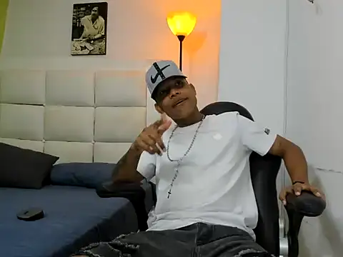 emanuel 23cm online show from February 28, 2:23 am