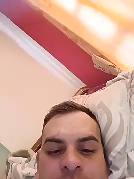 Edwin Q online show from June 30, 8:32 pm
