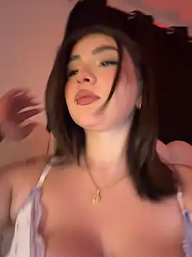 SamanthaValmont online show from May 28, 3:15 am