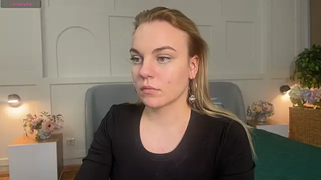 Glow Margo online show from March 21, 12:59 am