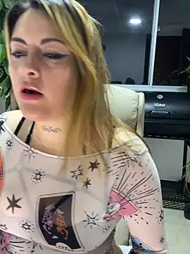 Serena glow online show from March 3, 11:43 pm