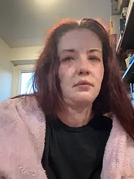 xoxchaarrxox online show from February 28, 5:25 pm