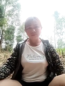 lyly sexx online show from April 14, 11:00 pm