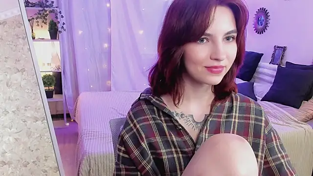 VittoriaNix online show from April 21, 3:39 pm