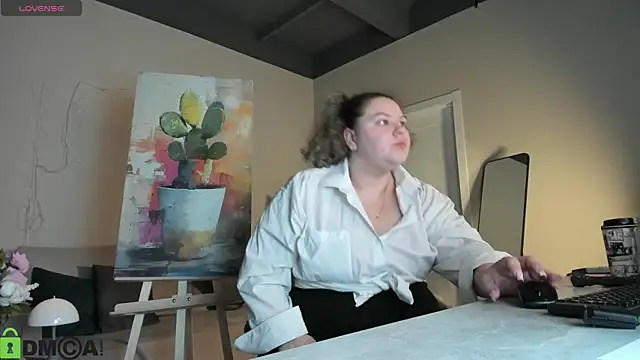 Snapshot of SofiRoce chatting on July 21, 5:10 am SofiRoce online show from July 21, 5:10 am