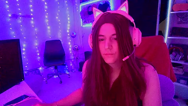 Moongirl117 online show from March 8, 12:08 am