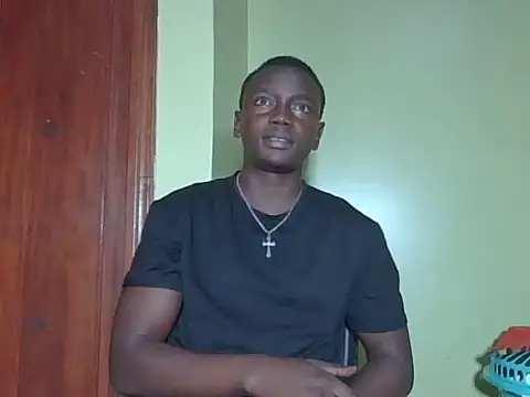 darkerberryguy online show from March 21, 12:10 pm