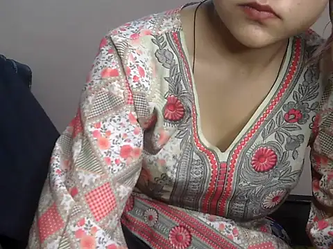 Aani 0 online show from April 19, 4:12 am