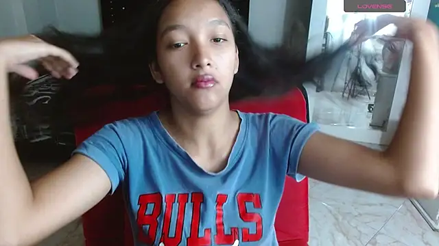 Lovingly Maria online show from April 22, 12:39 pm