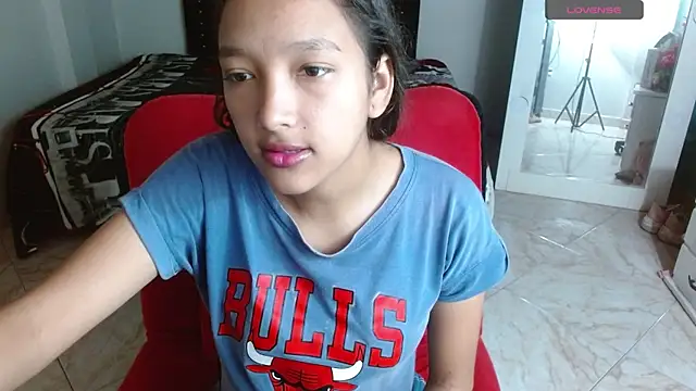 Lovingly Maria online show from April 27, 12:36 pm