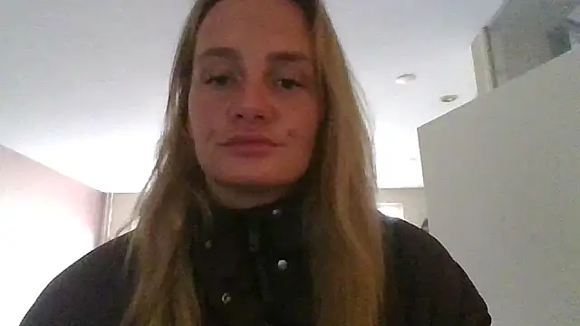 Lisanne30 online show from March 7, 8:55 am