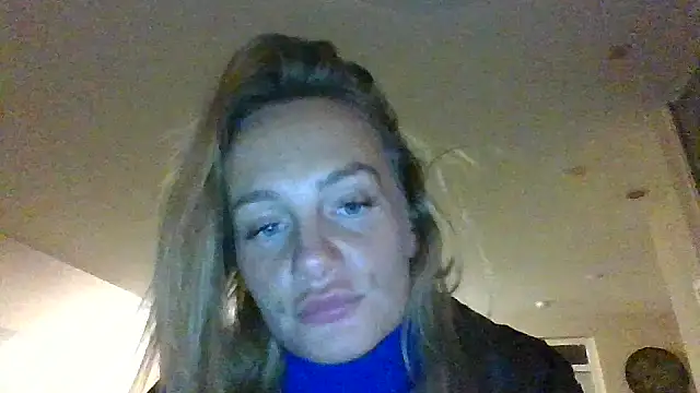 Lisanne30 online show from March 7, 11:24 pm