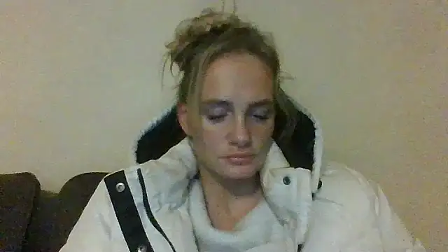 Lisanne30 online show from March 9, 8:02 pm