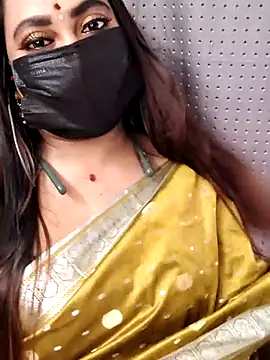 Snapshot of Cutie_Nila chatting on May 2, 5:12 am Cutie Nila online show from May 2, 5:12 am