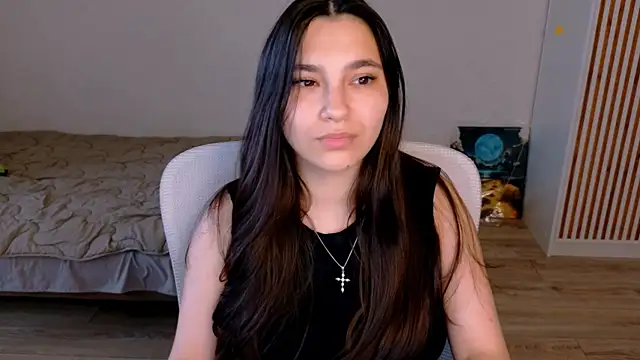Snapshot of Ari_Grend chatting on May 23, 4:44 pm Ari Grend online show from May 23, 4:44 pm