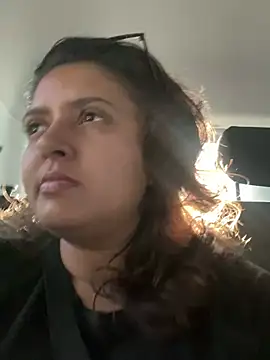 midsize 94 online show from April 18, 7:40 pm