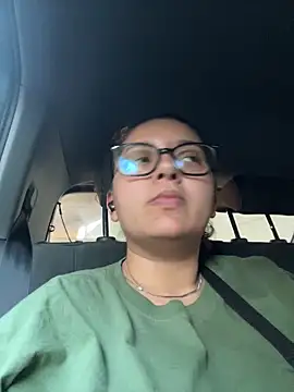 midsize 94 online show from April 22, 8:10 pm