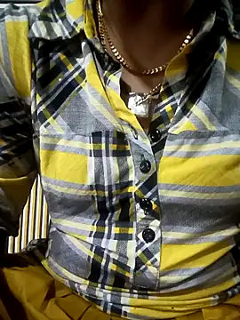 Snapshot of aisha_67 chatting on March 27, 2:06 pm aisha 67 online show from March 27, 2:06 pm