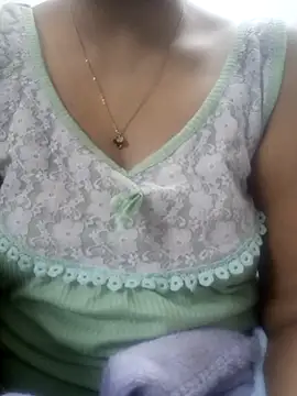 Snapshot of aisha_67 chatting on April 20, 11:50 pm aisha 67 online show from April 20, 11:50 pm