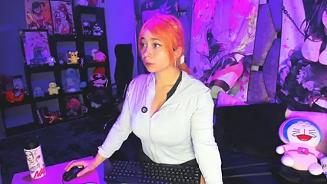 Snapshot of Maky_Coss chatting on June 7, 1:26 pm Maky Coss online show from June 7, 1:26 pm