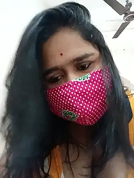 Snapshot of diyadey chatting on July 3, 10:43 am diyadey online show from July 3, 10:43 am