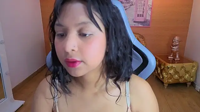 Kristen black T online show from March 11, 7:42 pm