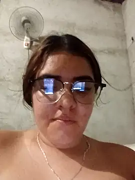 single kitten online show from March 19, 3:10 am