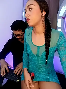 ritzabeth daniel online show from April 21, 2:26 am