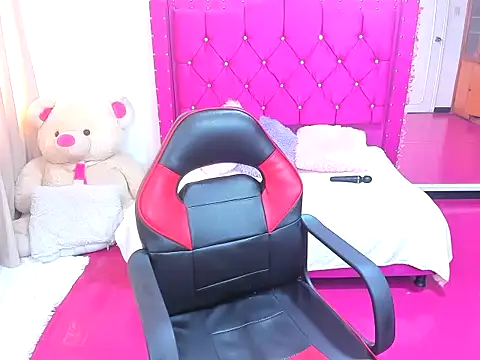 alanna rose11 online show from March 7, 2:47 pm