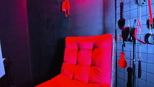 Antonella fox bdsm online show from March 5, 8:05 pm