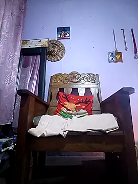 luis230436 online show from April 29, 5:52 pm