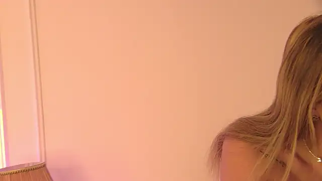 SamanthaVega  online show from March 21, 7:06 pm