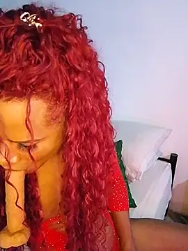 HonneyVictoria online show from April 23, 11:09 am