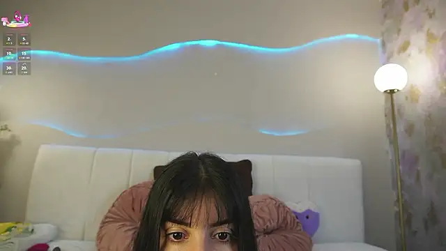 ValeryMoonx online show from March 4, 12:22 pm