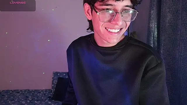 noah millerx online show from March 2, 5:08 am