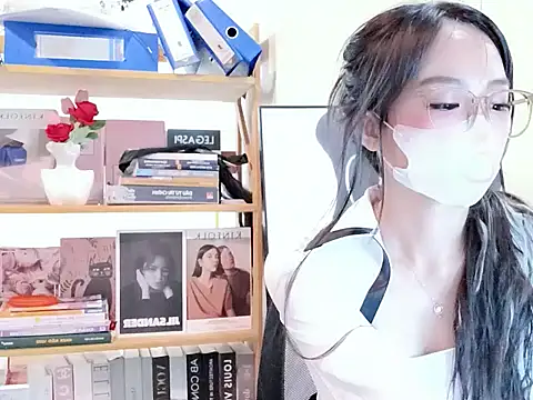 Snapshot of RG_Lenalyy chatting on May 15, 11:12 pm RG Lenalyy online show from May 15, 11:12 pm