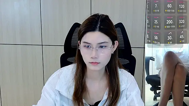zhen-68 online show from July 9, 6:17 am