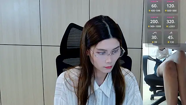 zhen-68 online show from July 10, 6:17 am